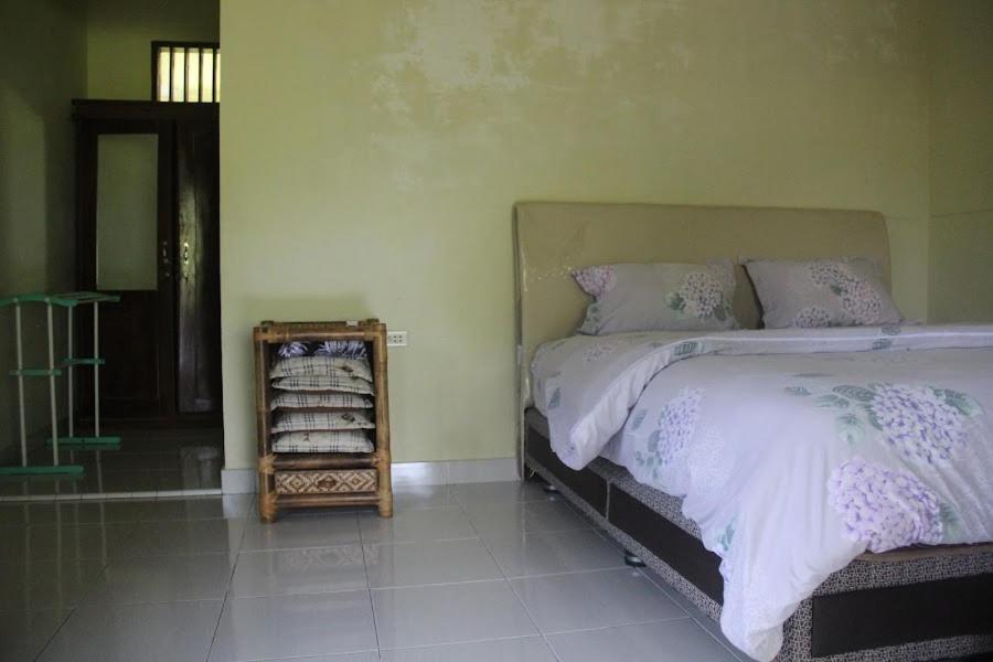 Ambow Homestay Jungle Trekking & Village Tour Букит Лаванг Екстериор снимка
